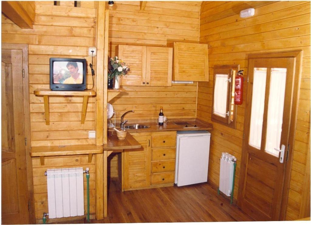 Camping Rural Llanos De Arance Кото-Риос Номер фото